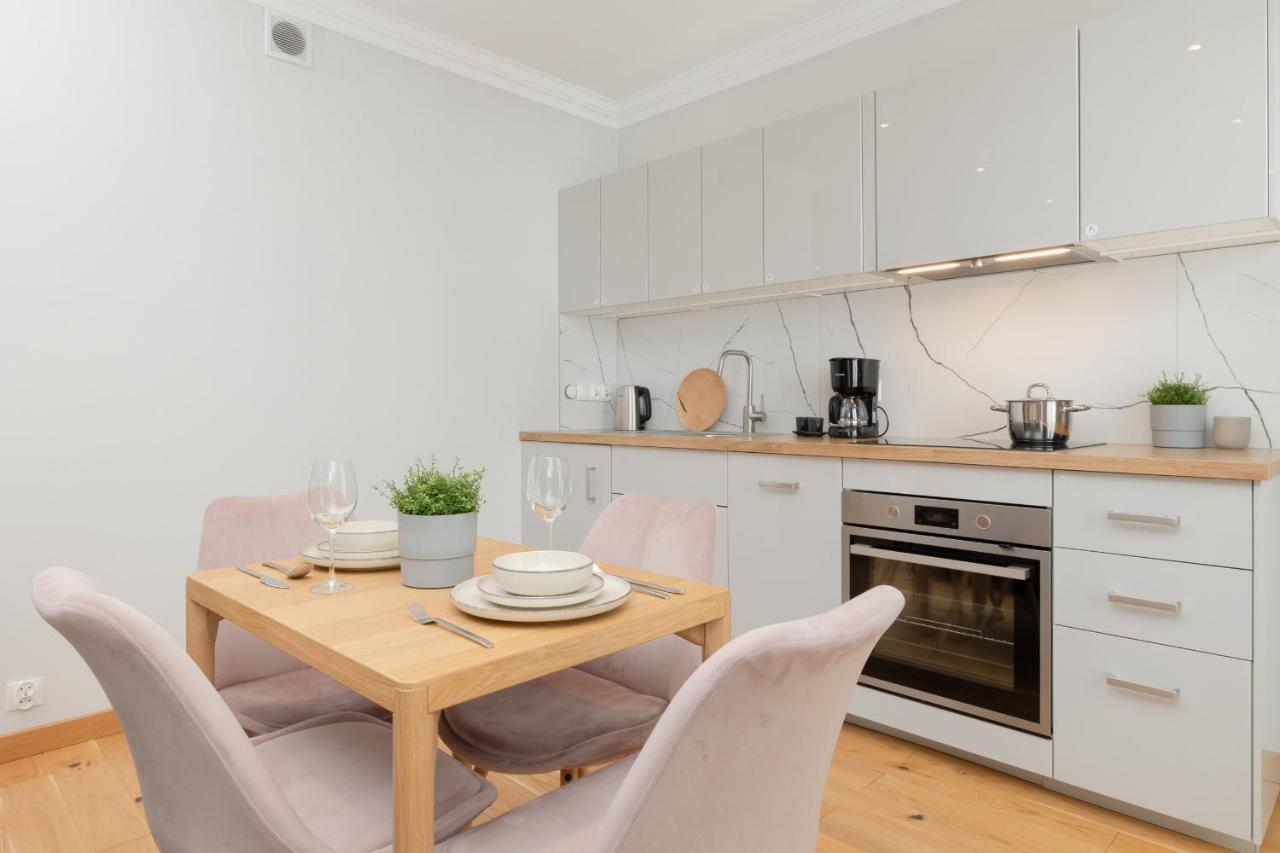 Apartament Z Tarasem W Centrum Swinoujscia By Noclegi Renters Swinoujscie Ngoại thất bức ảnh