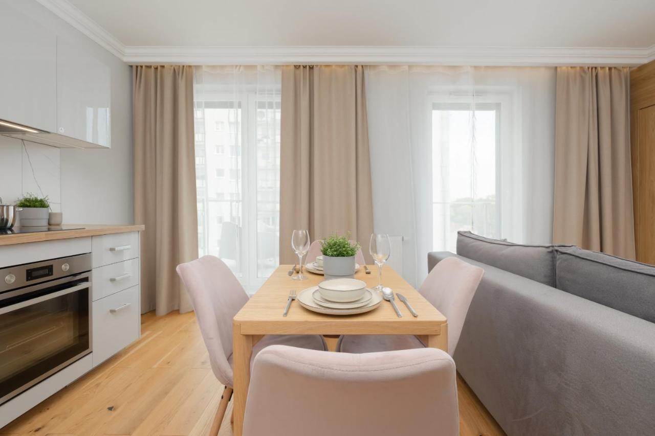 Apartament Z Tarasem W Centrum Swinoujscia By Noclegi Renters Swinoujscie Ngoại thất bức ảnh