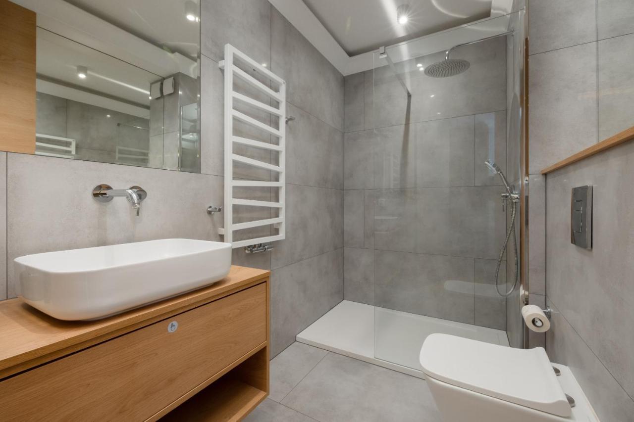 Apartament Z Tarasem W Centrum Swinoujscia By Noclegi Renters Swinoujscie Ngoại thất bức ảnh